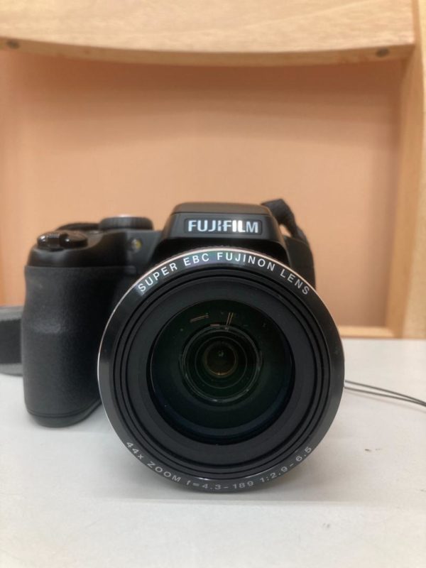 和光市白子からお持ち込み買取 FUJIFILM デジタルカメラ FinePix S8400